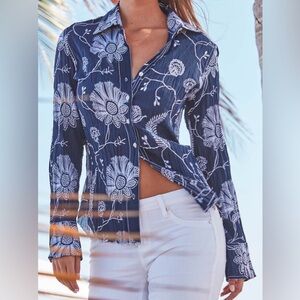 Cino Lanaii Navy Blue White floral Embroidered Button Down Crinkle Shirt Sz L